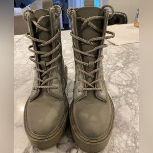Zara boots